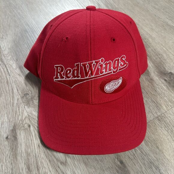 Vintage Detroit Red‎ Wings Hat Snapback NHL Hockey Red Twins Enterprise Cap - Picture 1 of 9